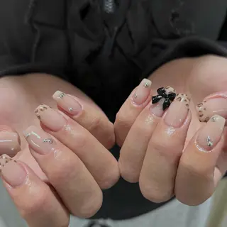 ミディアム minuit RIO🪽のネイルデザイン