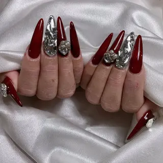 ネイル 長さ出し専門店 RIRIのネイルデザイン