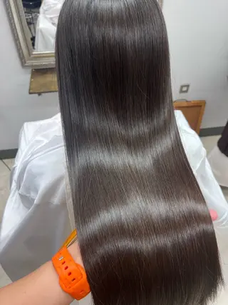 ロング 産休の為お休みです! 小島凜のヘアスタイル