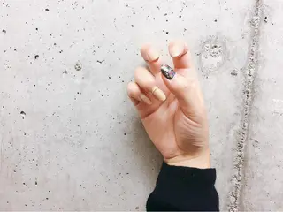 ネイル マツエク・マツパ illum hicariのネイルデザイン