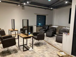 ヘアカラー&縮毛矯正 STAR☆RIVERのヘアスタイル