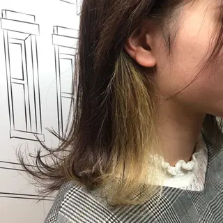 ミディアム カラー TOMOKA 艶髪/透明感カラーのヘアスタイル