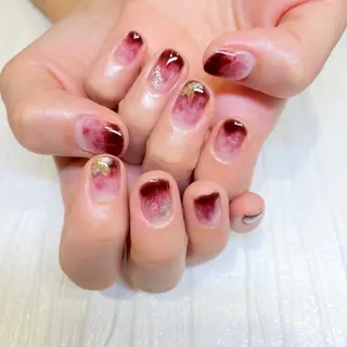 ネイル 脇坂 千晶のネイルデザイン