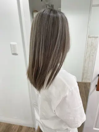 ロング カラー ハイライト⭐️上野 高広のヘアスタイル
