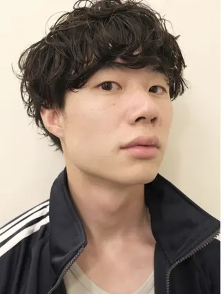 ミディアム パーマ Lapa ケンショーのヘアスタイル