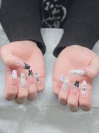 ネイル Lee Nails チップ長さだし専門店のネイルデザイン