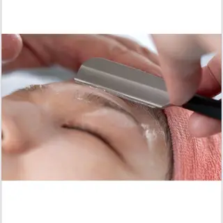 BLISS 吉野真和のマツエク・マツパデザイン