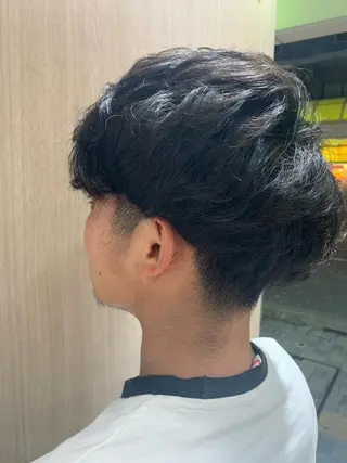 ミディアム パーマ メンズ パーマ&髪質改善職人 稲本　来耶のヘアスタイル