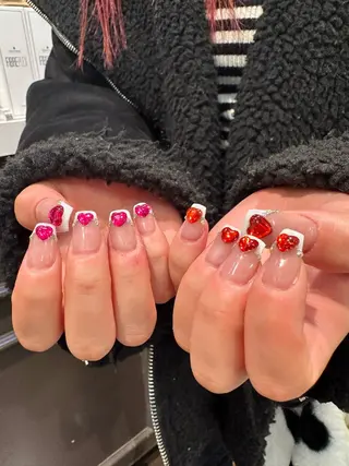 ネイル 個性派ネイル 🌼 ハルカ ♡の眉毛・アイブロウイメージ