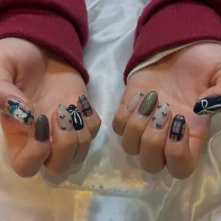 ネイル YURIN 𓈒ㅤׂ 𝜗𝜚のネイルデザイン