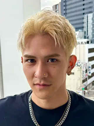 ショート カラー メンズ パーマ職人DAIKI ツイスパ/波巻きのヘアスタイル
