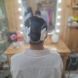 ヘアアレンジ セミロング 渥美 寿美翔のヘアスタイル