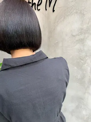 ミディアム カラー トップ スタイリストのヘアスタイル