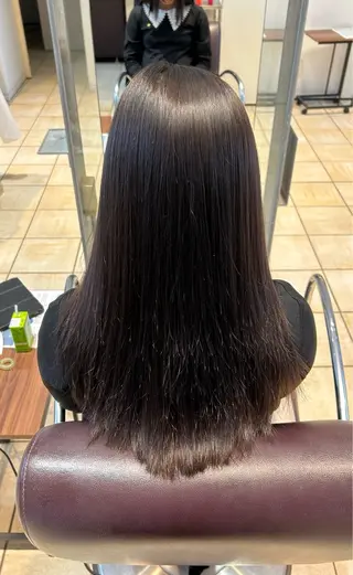 ロング 村松 麻菜のヘアスタイル