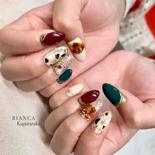 ネイル BIANCA Ouchidaのネイルデザイン