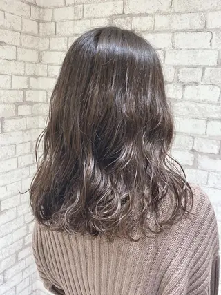 ミディアム パーマ ヘアアレンジ ブリーチなし艶カラー 東家のヘアスタイル