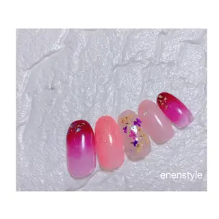 ショート ネイル 👑enen style👑のネイルデザイン