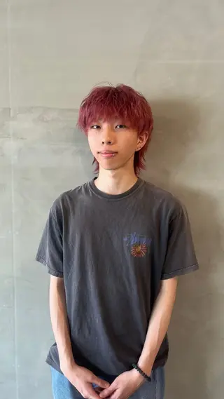 カラー 石江 奈琉のヘアスタイル