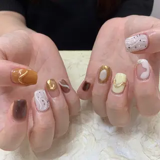 ネイル マキノ ユイのネイルデザイン