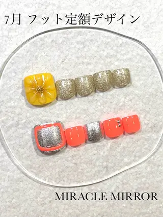 ネイル ミラクルミラー 町野のネイルデザイン