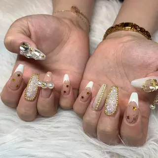 ネイル AERA nail shino🐱⸝꙳のネイルデザイン