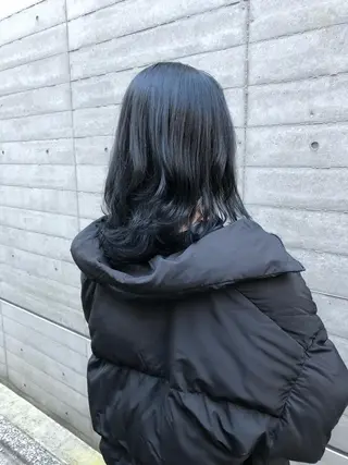 ミディアム ✨色持ちの良い艶 カラー✨蟹江真世のヘアスタイル