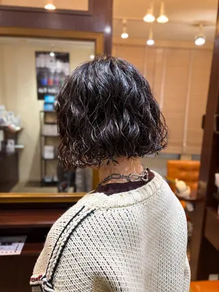 ショート レイヤー/パーマ /縮毛/ 宮本 泰周のヘアスタイル
