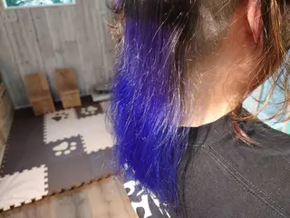 カラー 伊藤 新のヘアスタイル