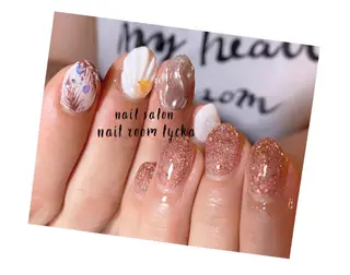 ネイル ﾈｲﾙﾙｰﾑﾘｯｶ 𝐦𝐚𝐲𝐮のネイルデザイン