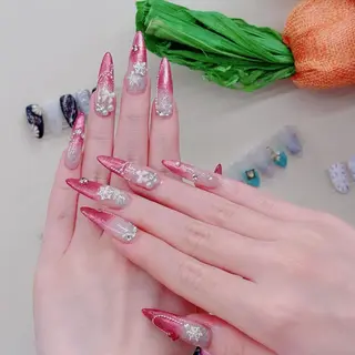 ネイル 晴香 ✨のネイルデザイン