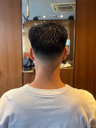 ショート メンズ 東 峻平のヘアスタイル
