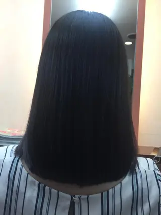 セミロング パーマ 桧山 真のヘアスタイル