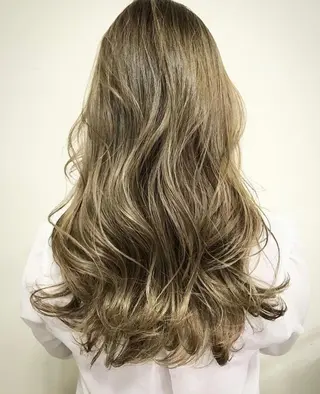 ロング カラー 髪質改善サロン 心斎橋ARCHEのヘアスタイル