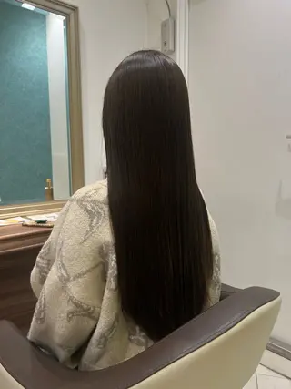 カラー ﾃﾞｻﾞｲﾝｶﾗｰ Mirutayaのヘアスタイル