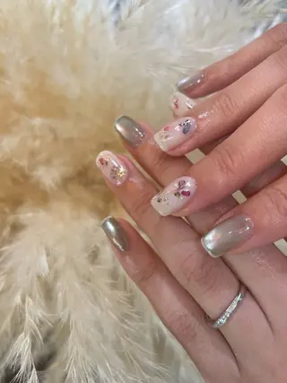 ネイル THE COLORS所属・iwata fukaのネイルデザイン