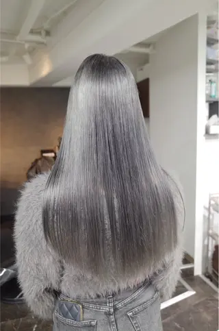 ロング カラー 髪質改善/ブリーチ EITOのヘアスタイル