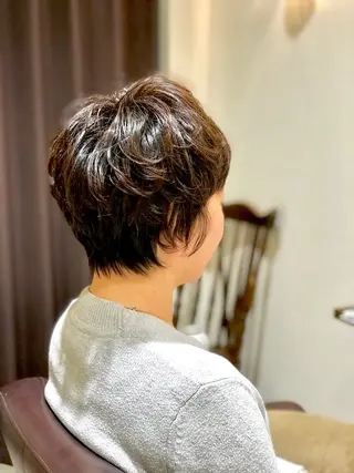 ショート パーマ 片山 雄のヘアスタイル