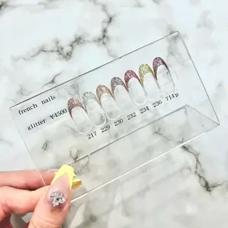 ネイル tsuzu 🎀のネイルデザイン