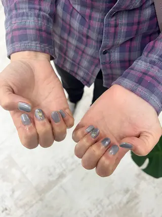 ネイル 吉田 里菜のネイルデザイン