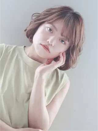 ミディアム 縮毛矯正×髪質改善 カラー×クロスパーマのヘアスタイル