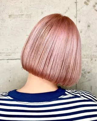 ミディアム カラー 派手髪デザインカラー ヒロカのヘアスタイル