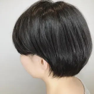 ショート カラー 上田 篤史のヘアスタイル