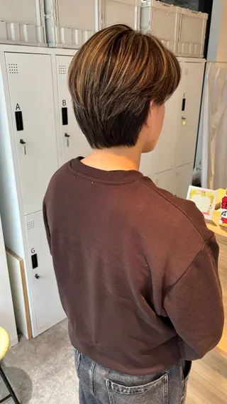 メンズ non. ダブルカラー🎀🤍のヘアスタイル