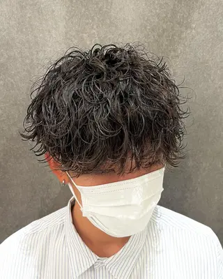ショート パーマ メンズ 瀧野 翔吾【メンズ特化】のヘアスタイル