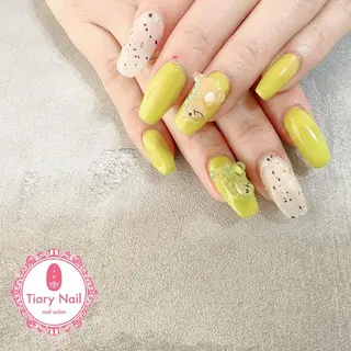 ネイル tiarynail K K🐼のネイルデザイン