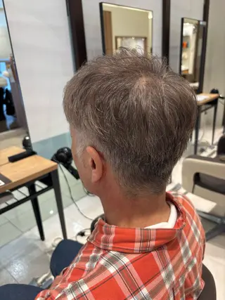 メンズ 笹崎 愛のヘアスタイル