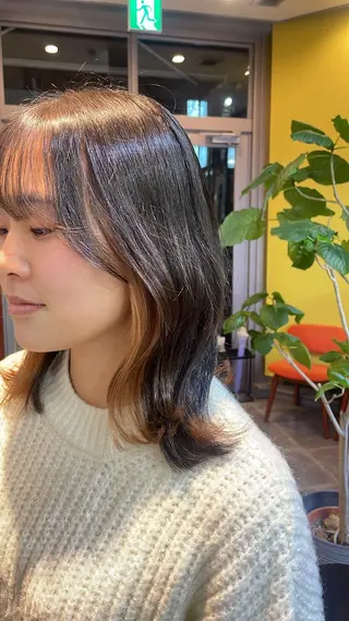 ミディアム カラー 𝘚𝘶𝘻𝘶 𓂃𓈒𓏸のヘアスタイル