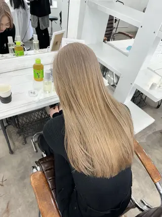ロング カラー SALOWIN札幌大通り所属・札幌ブリーチカラー/ ダブルカラー/ドイのヘアスタイル