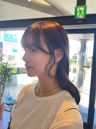 ミディアム マキノ キョウカのヘアスタイル