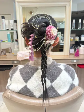 ロング ヘアアレンジ 韓国ヘアメイク🎀/ 縮毛矯正✨山本媛香のヘアスタイル